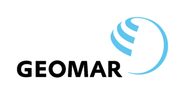 OSCAR : Oceanographic and Seismic Characterisation of heat dissipation and alteration by hydrothermal fluids at an Axial Ridge
